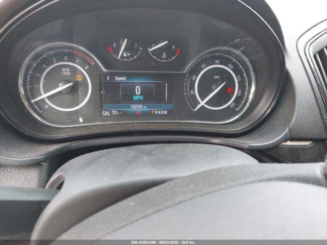 Buick Regal Turbo Sport Touring Image 8