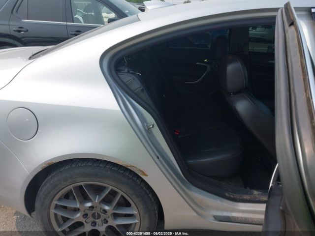 Buick Regal Turbo Sport Touring Image 9