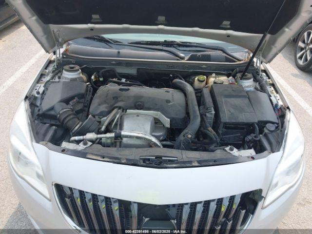 Buick Regal Turbo Sport Touring Image 12