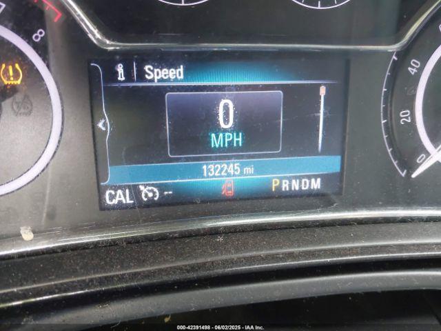 Buick Regal Turbo Sport Touring Image 3