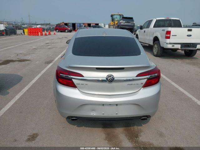 Buick Regal Turbo Sport Touring Image 4