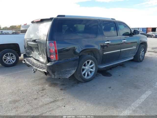 GMC Yukon Denali Image 2