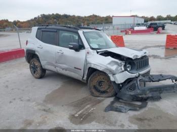  Salvage Jeep Renegade