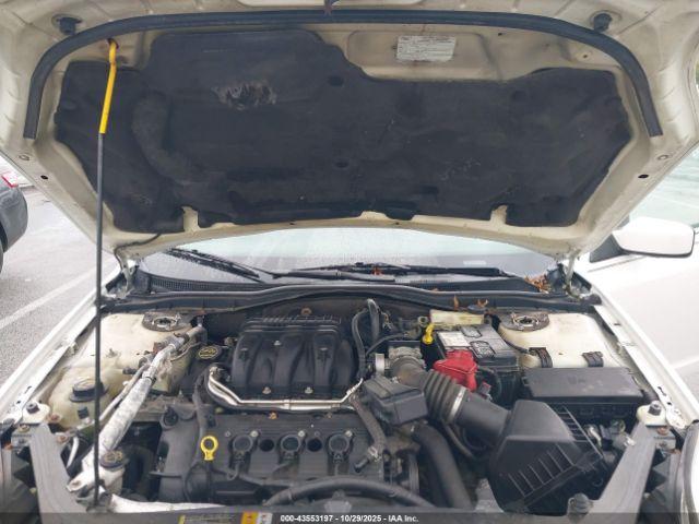 Mercury Milan Premier Image 4