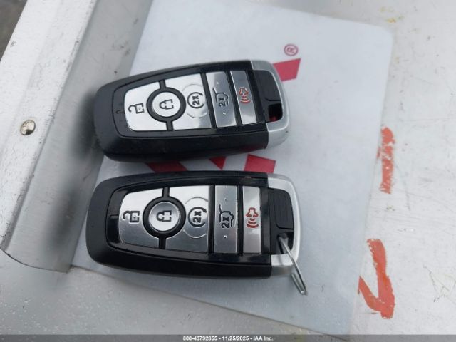 Ford Explorer Xlt Image 12