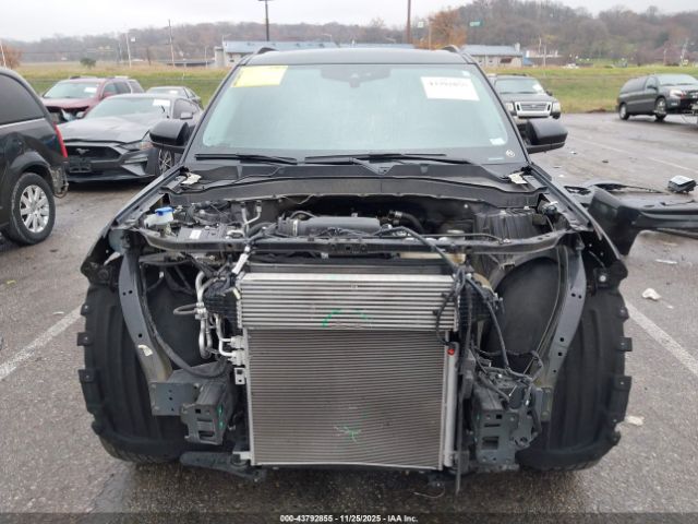 Ford Explorer Xlt Image 16