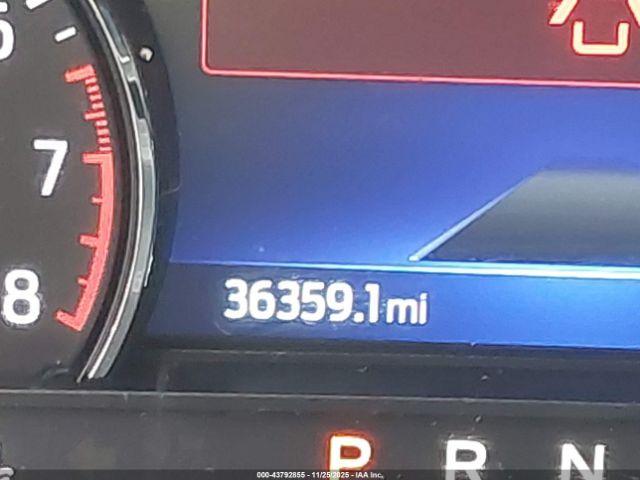 Ford Explorer Xlt Image 13