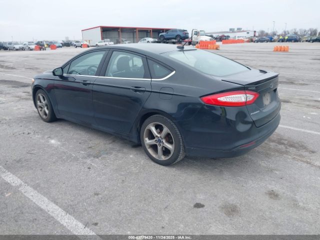 Ford Fusion Se Image 8