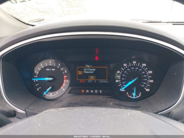 Ford Fusion Se Image 4