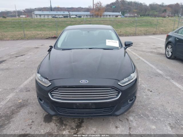 Ford Fusion Se Image 15