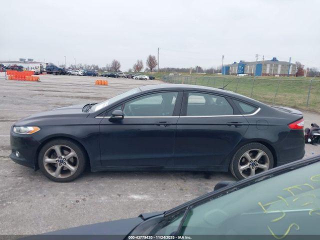 Ford Fusion Se Image 3