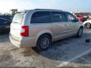 Chrysler Town & Country Touring-l Image 4