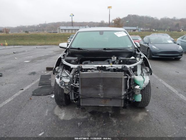 Chevrolet Equinox Lt Image 6