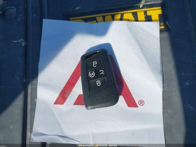 Volkswagen Taos 1.5t Se Image 11