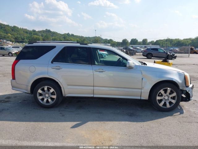 Cadillac SRX V8 Image 2