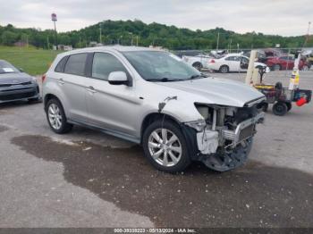  Salvage Mitsubishi Outlander