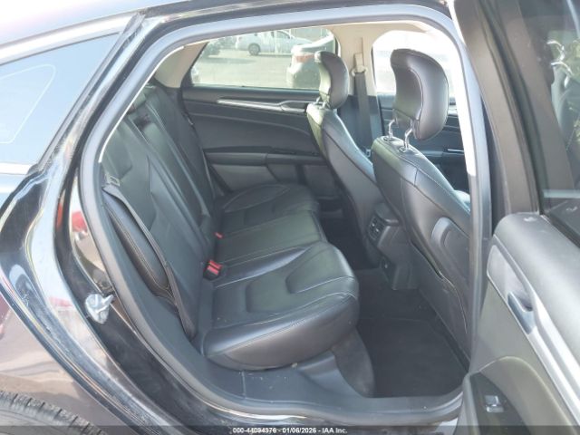 Ford Fusion Titanium Image 6