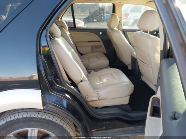 Ford Taurus X Eddie Bauer Image 7