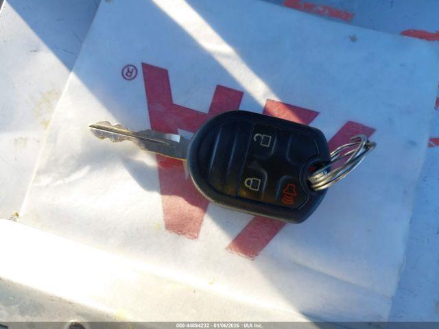 Ford Taurus X Eddie Bauer Image 11