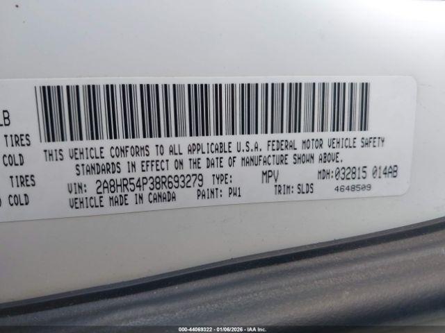 Chrysler Town & Country Touring Image 6