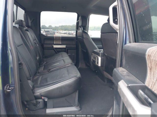 Ford F-250 Lariat Image 12