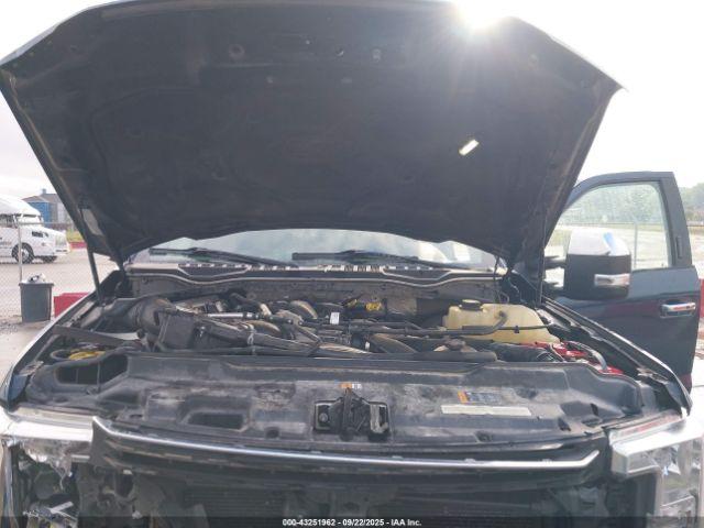 Ford F-250 Lariat Image 15