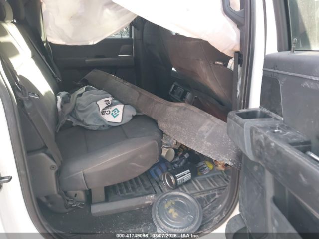 Ford F-150 Xlt Image 11