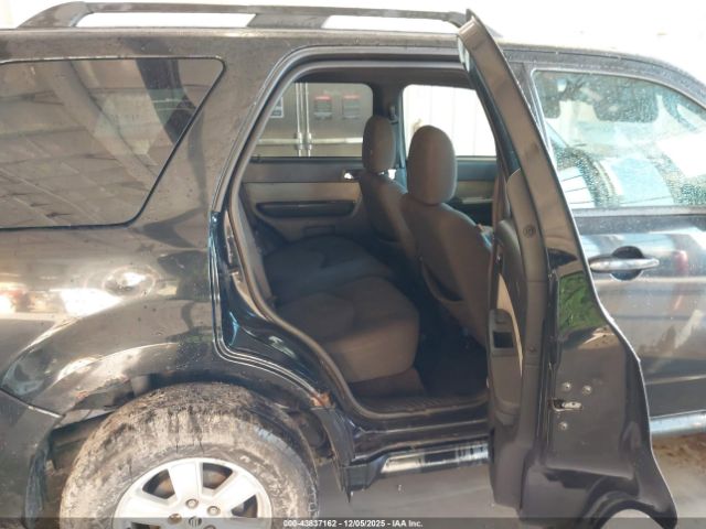 Mercury Mariner Image 4