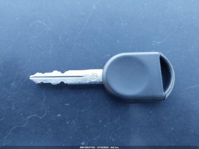 Mercury Mariner Image 8