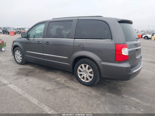 Chrysler Town & Country Touring Image 2