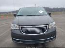 Chrysler Town & Country Touring Image 7