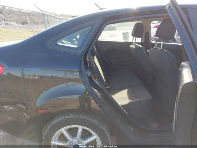 Ford Fiesta Se Image 8