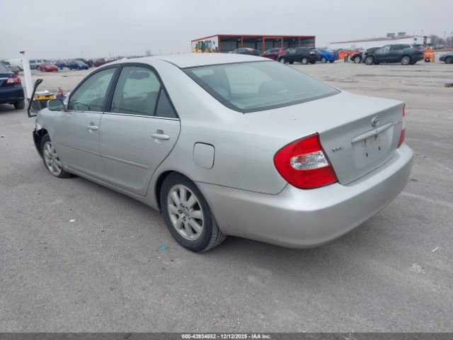 Toyota Camry Xle Image 4