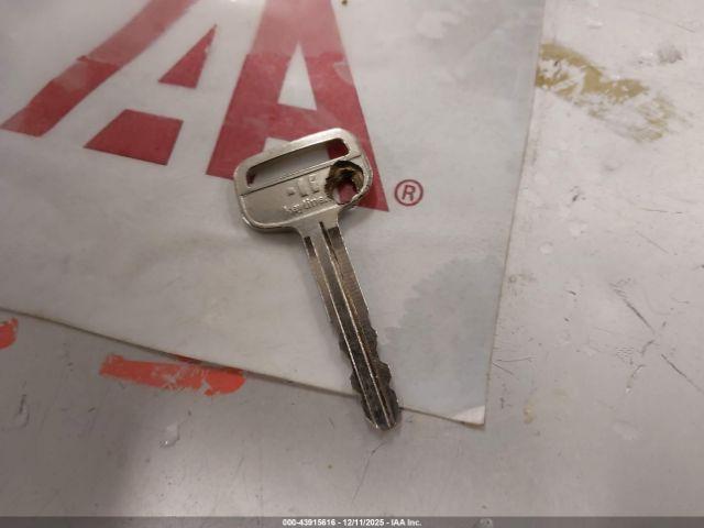 Toyota Camry Se Image 5