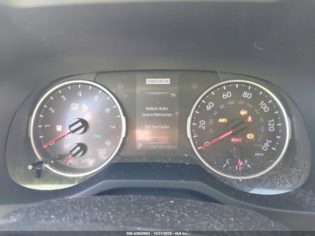 Toyota RAV4 Xle Image 5