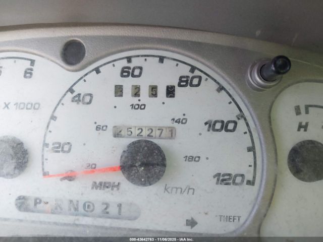 Ford Explorer Image 14