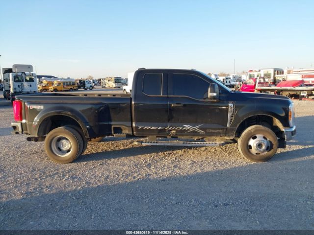 Ford F-350 Xlt Image 8