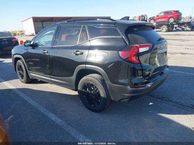 GMC Terrain Awd At4 Image 2
