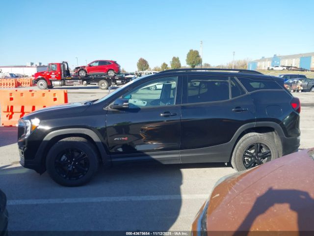 GMC Terrain Awd At4 Image 14