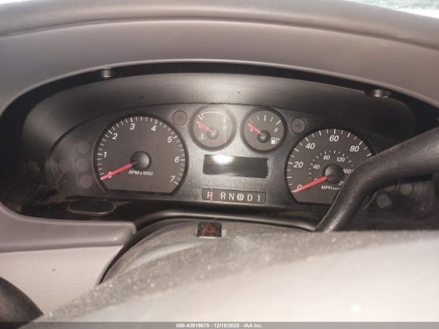 Ford Taurus Se Image 9