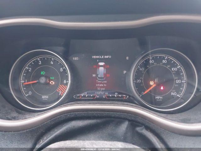 Jeep Cherokee Limited Image 5