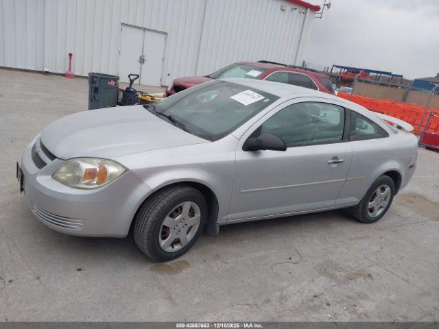 Chevrolet Cobalt Image 8