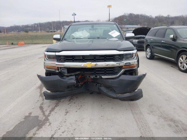 Chevrolet Silverado 1500 Wt Image 6