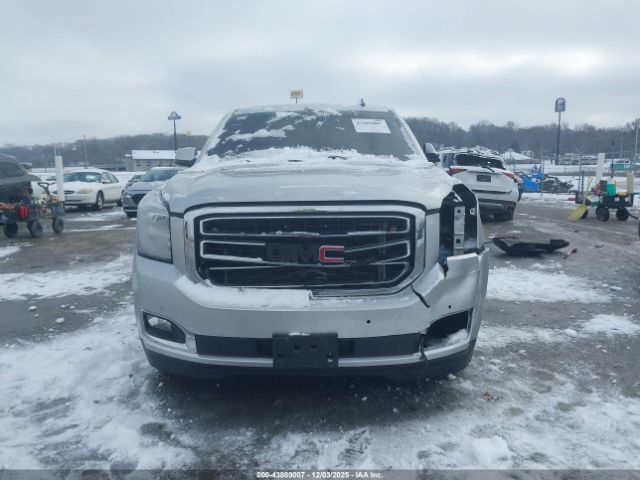 GMC Yukon Sle Image 14