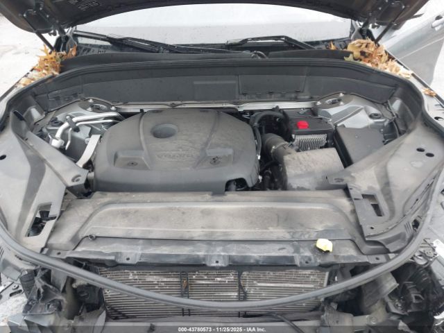 Volvo XC90 T5 R-design Image 9